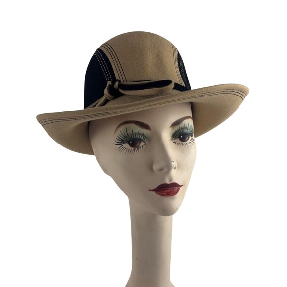 Vintage 60s Mod Fedora Womens Nadelle Beige Black Colorblock Furfelt Hat main image 16